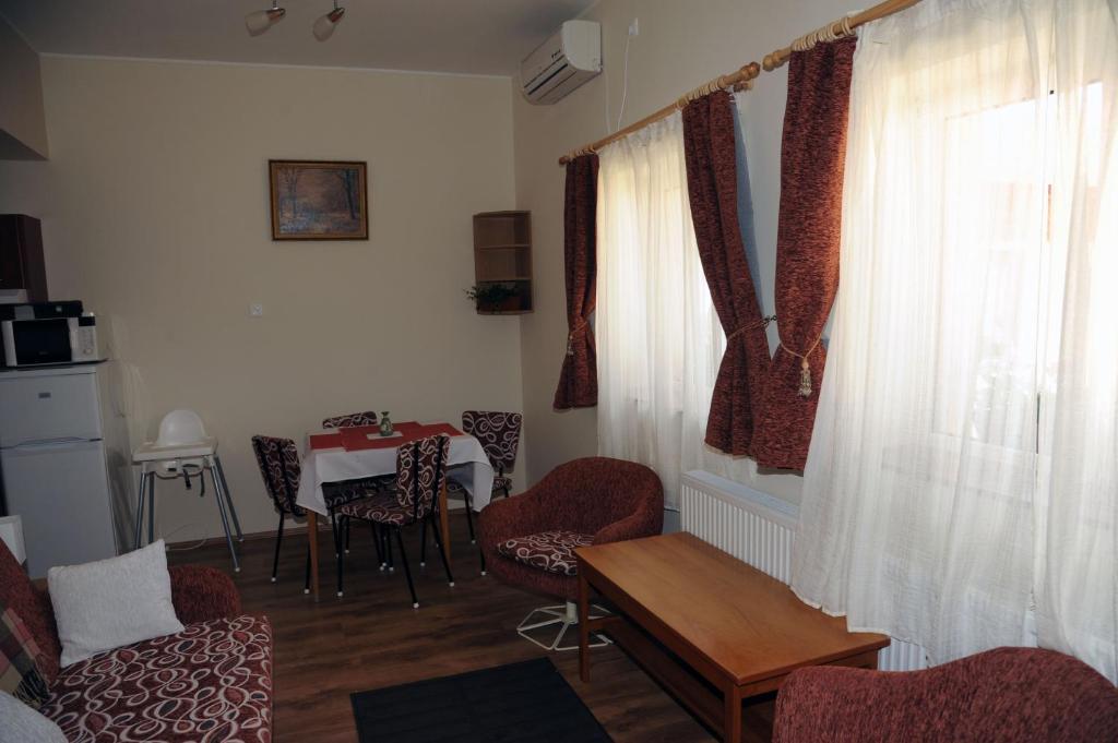 Arany Szolo Wellness Apartmanhaz Hévíz Kamer foto