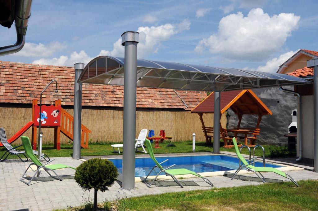 Arany Szolo Wellness Apartmanhaz Hévíz Buitenkant foto