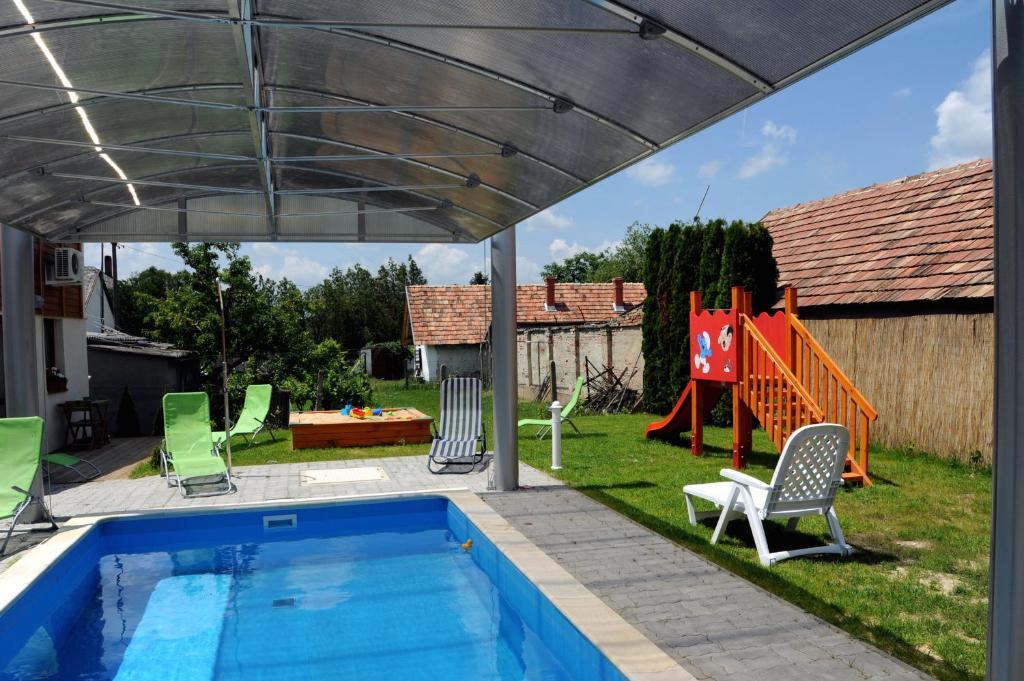 Arany Szolo Wellness Apartmanhaz Hévíz Buitenkant foto