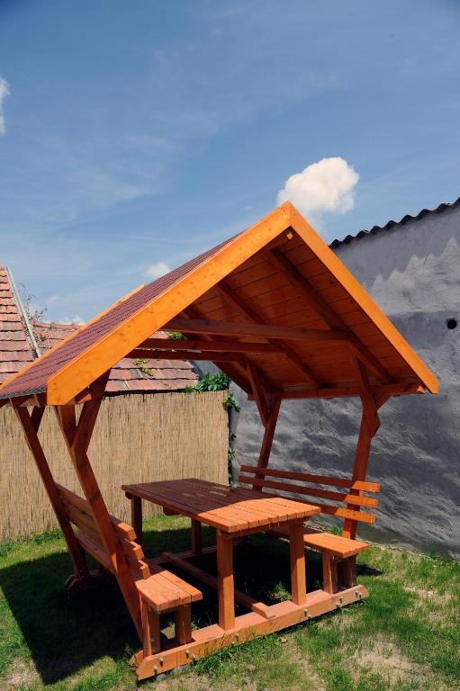 Arany Szolo Wellness Apartmanhaz Hévíz Buitenkant foto