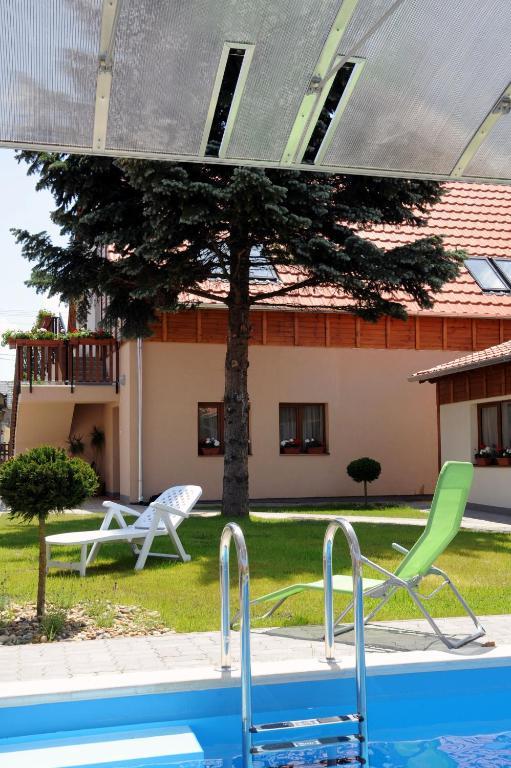 Arany Szolo Wellness Apartmanhaz Hévíz Buitenkant foto