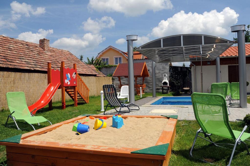 Arany Szolo Wellness Apartmanhaz Hévíz Buitenkant foto